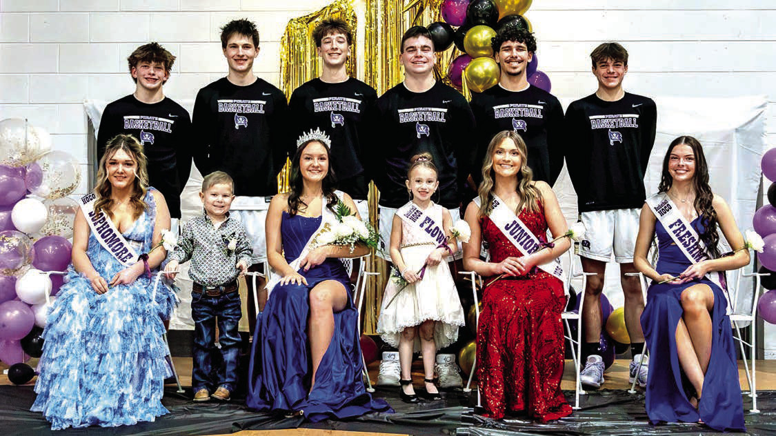 The Mannford Pirate Homecoming court are, back row from left, Brayden Genzer, Iven Thomas, Max Moore, Cooper Ausbern, Logan Bynum and Ryker Pollard. Bottom row, from left, Baylei Alexander, Hudson Holt, Emma McCrackin, Avea Pumphrey, Adley Elliott and Ella Maxville.