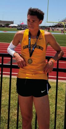 Local runner speeds to raise $1,500 within a week to attend Nike Outdoor Nationals