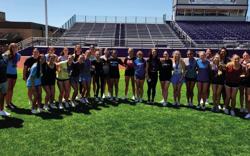 Mannford girls track team